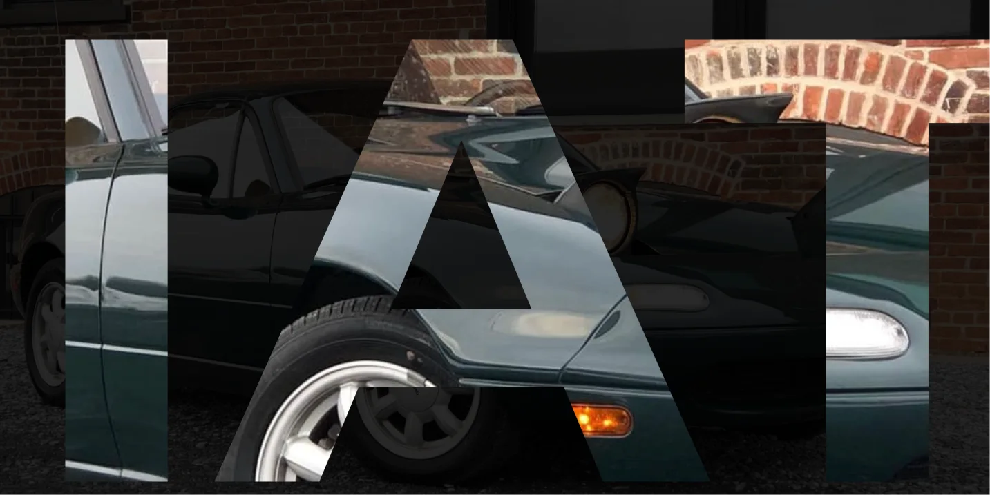 CSS 镂空文本放大过渡到图片效果